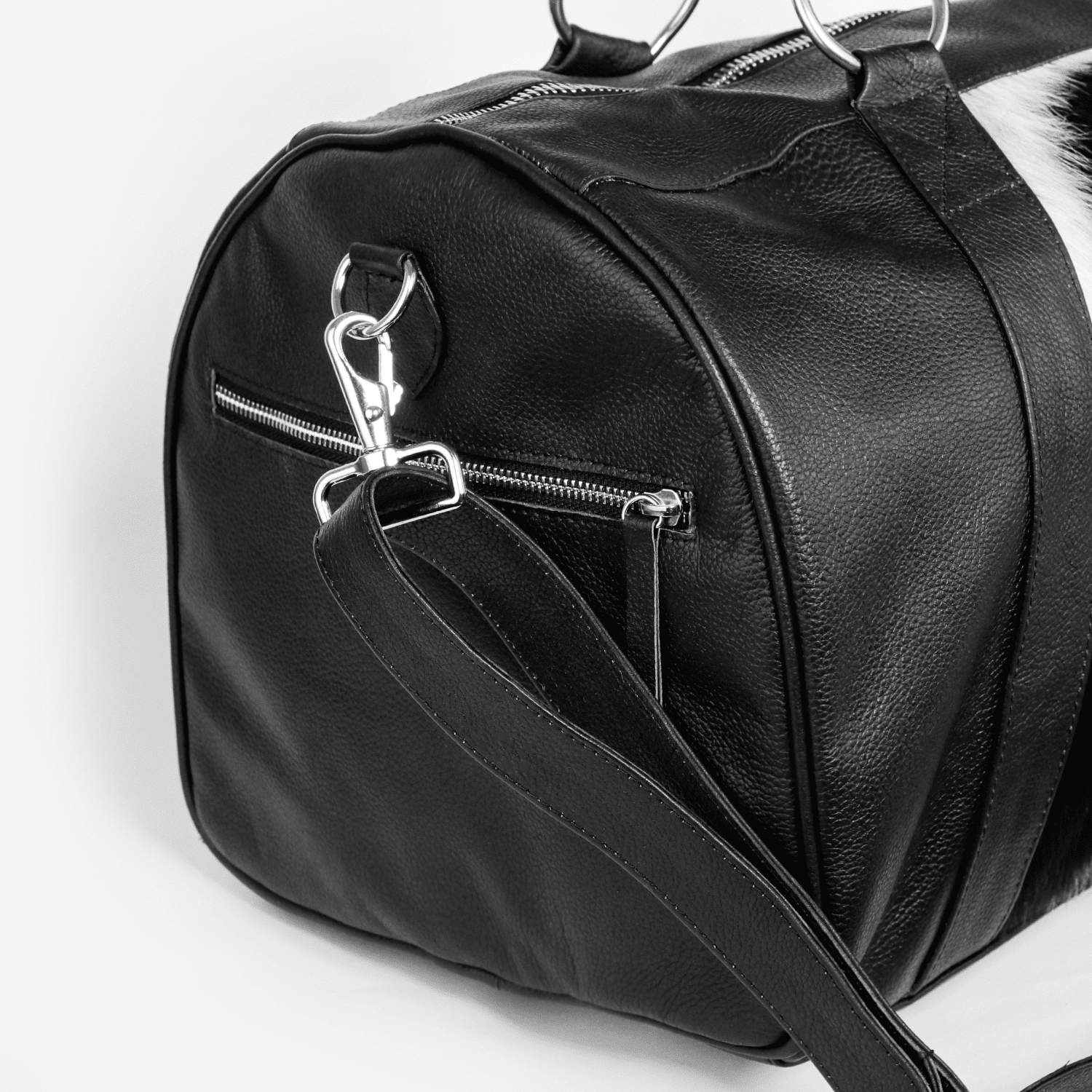 Cowhide & Leather Traveller Bag