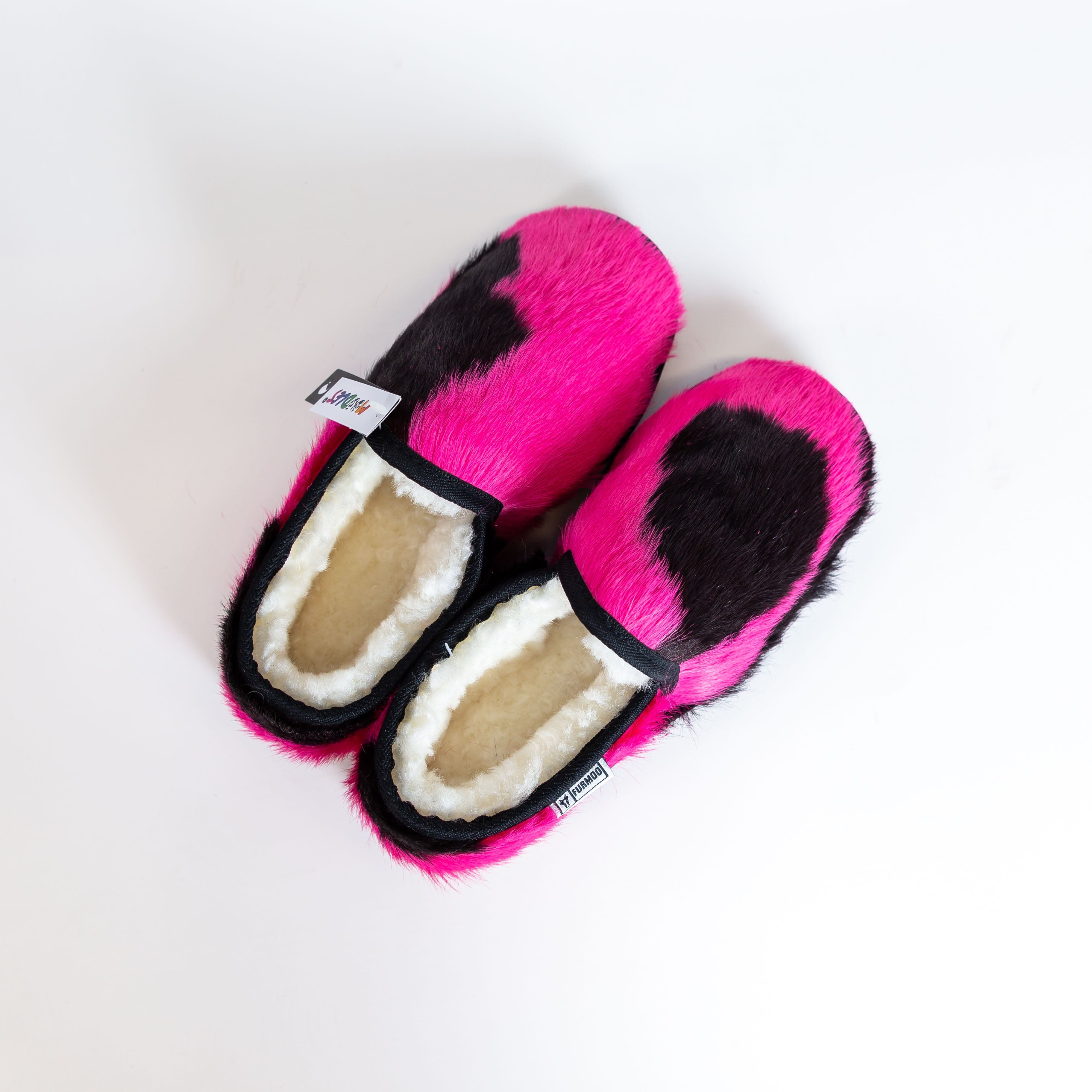 Enclosed Cowhide Moodles