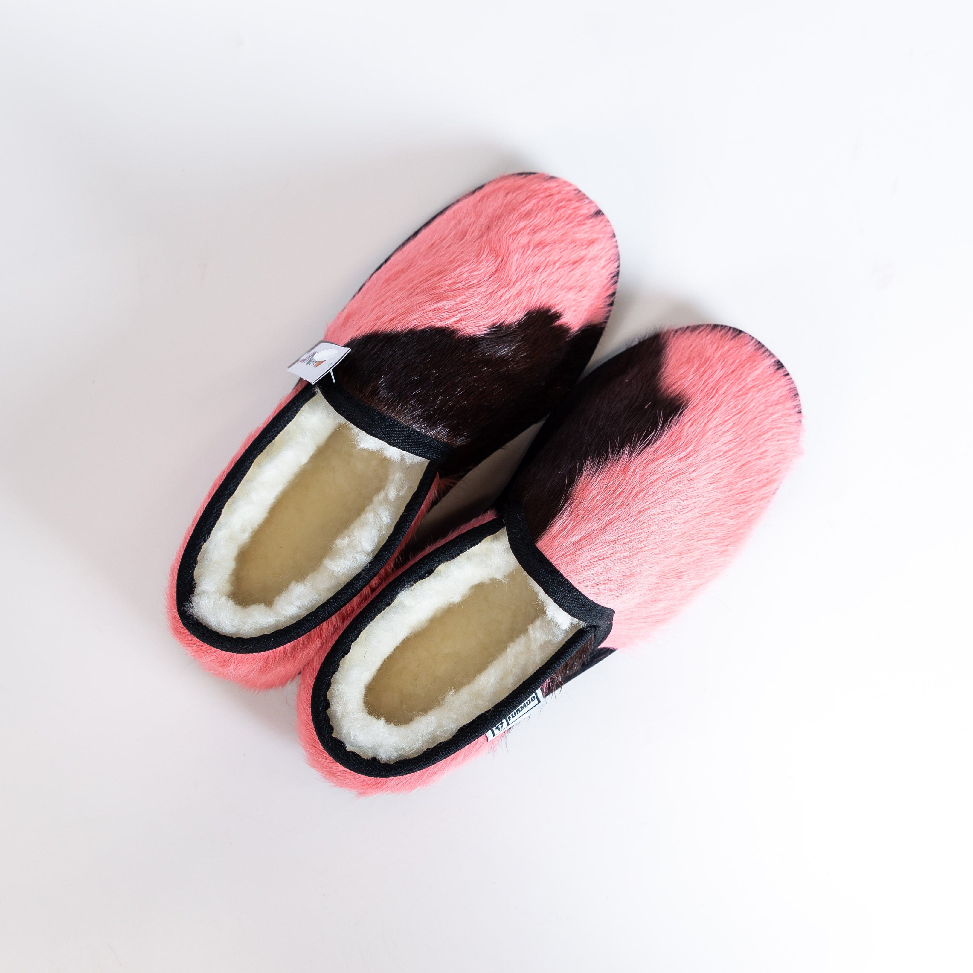 Enclosed Cowhide Moodles