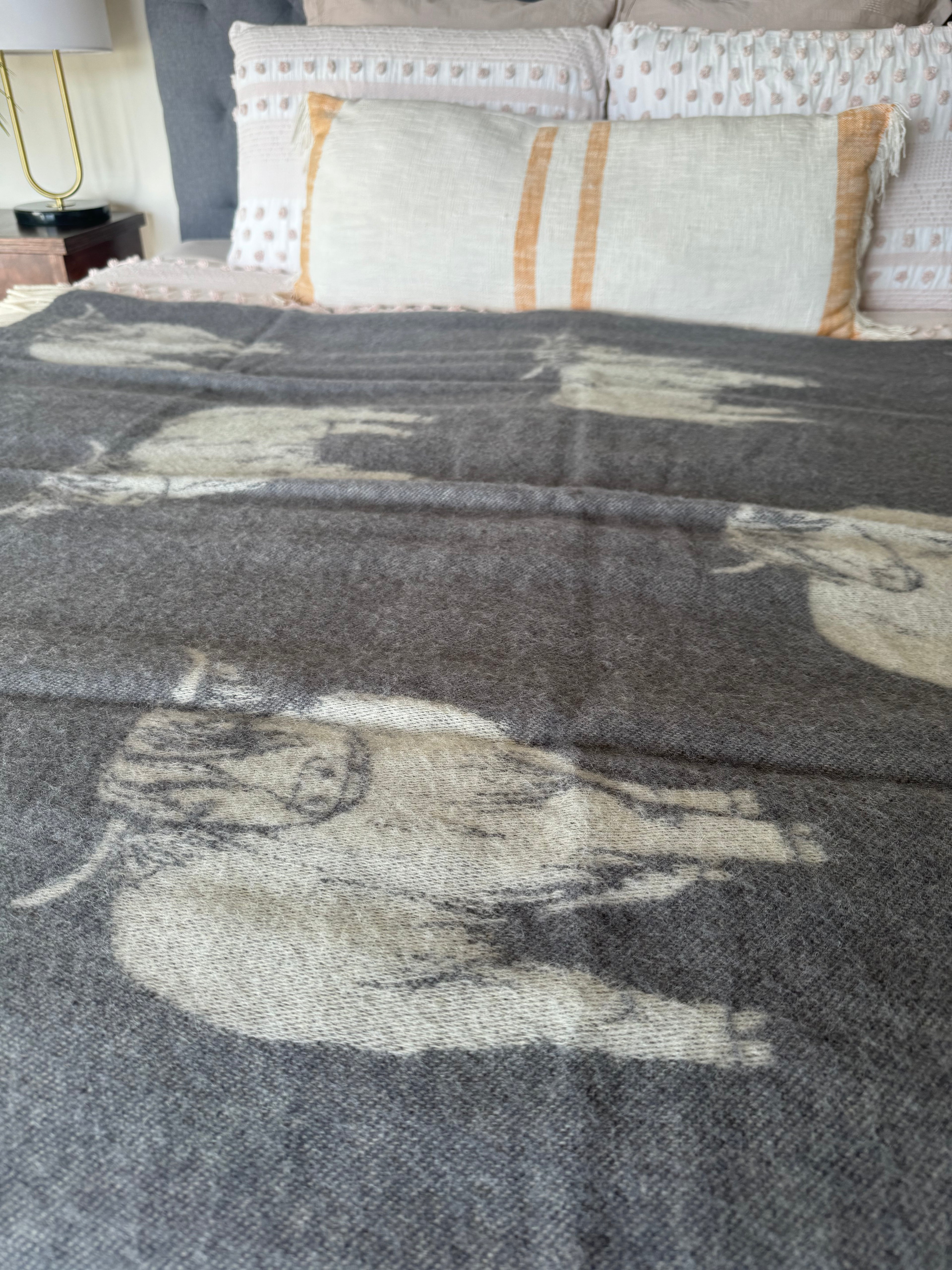 Luxury wool blankets JJ textile