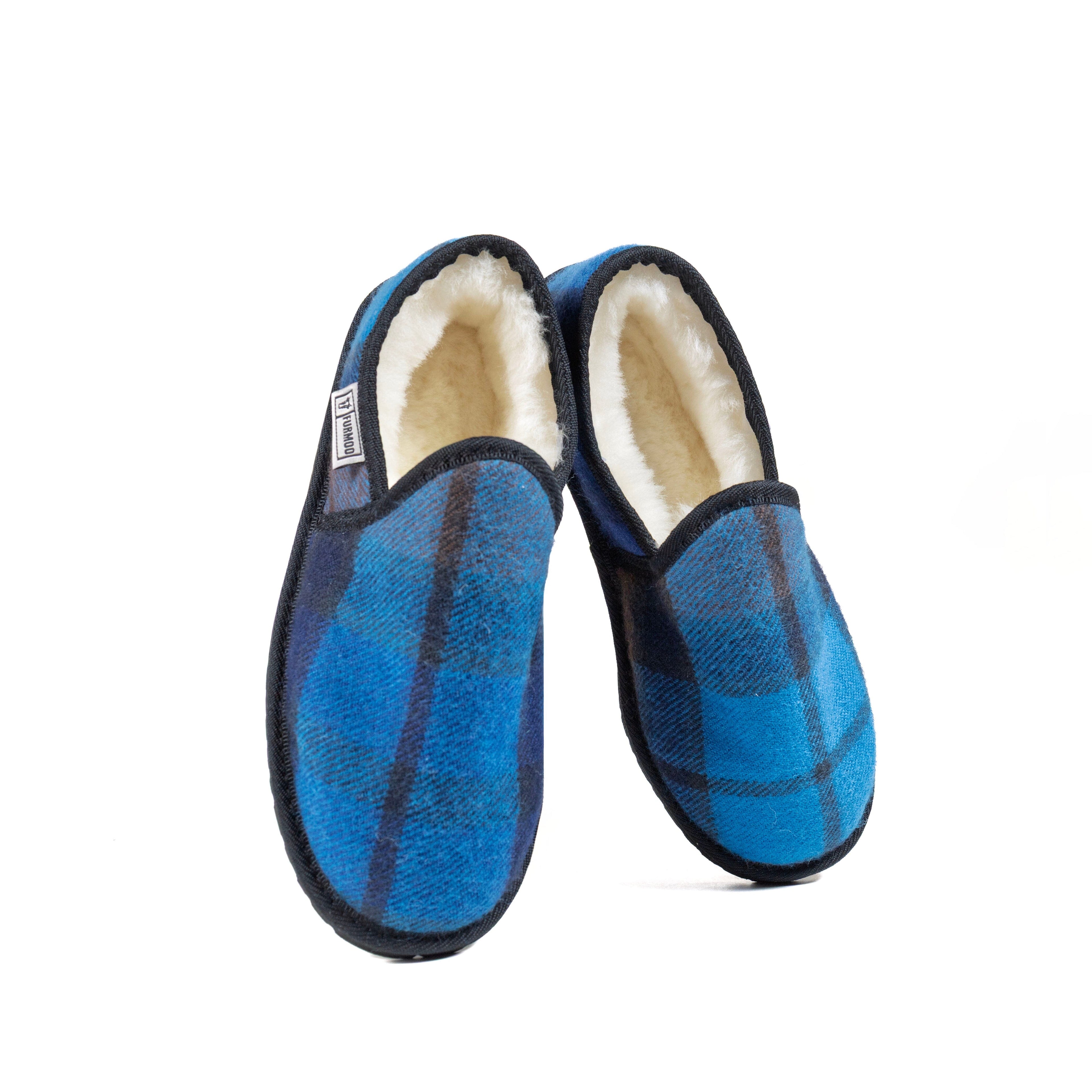 Enclosed Buchanan Blue Tartan Moodle