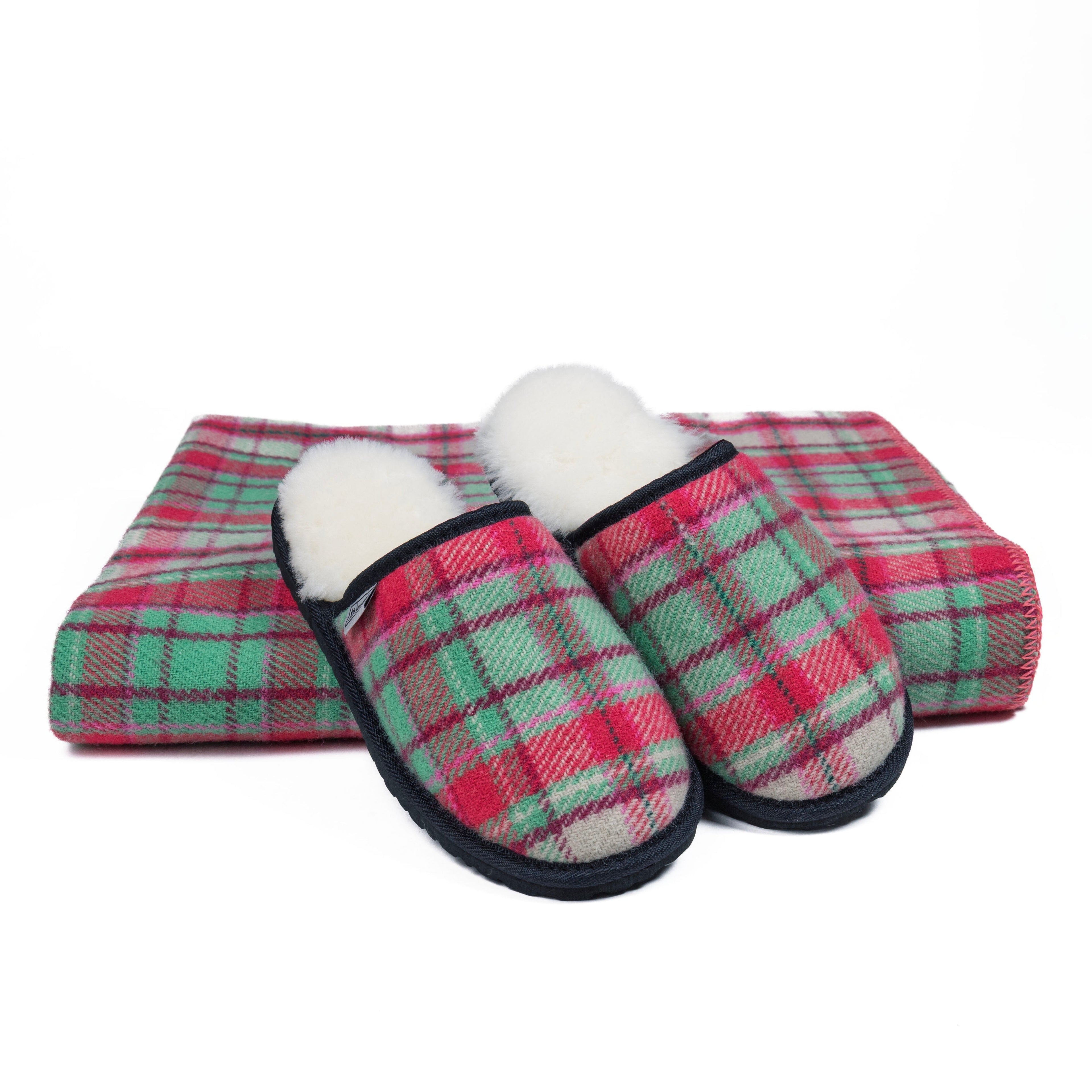 Classic Tart Sheepskin Moodles