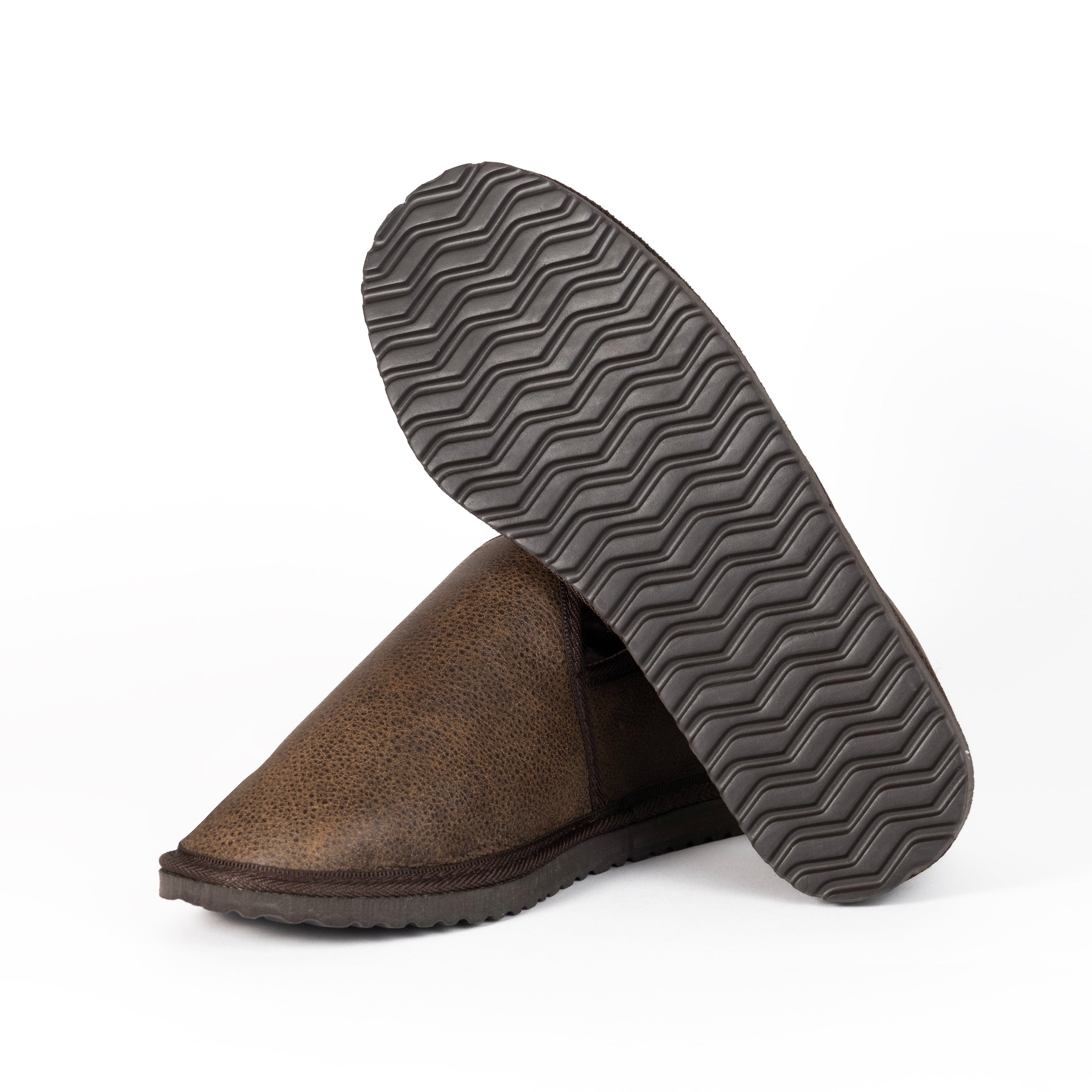 Enclosed Stealth Leather Moodles