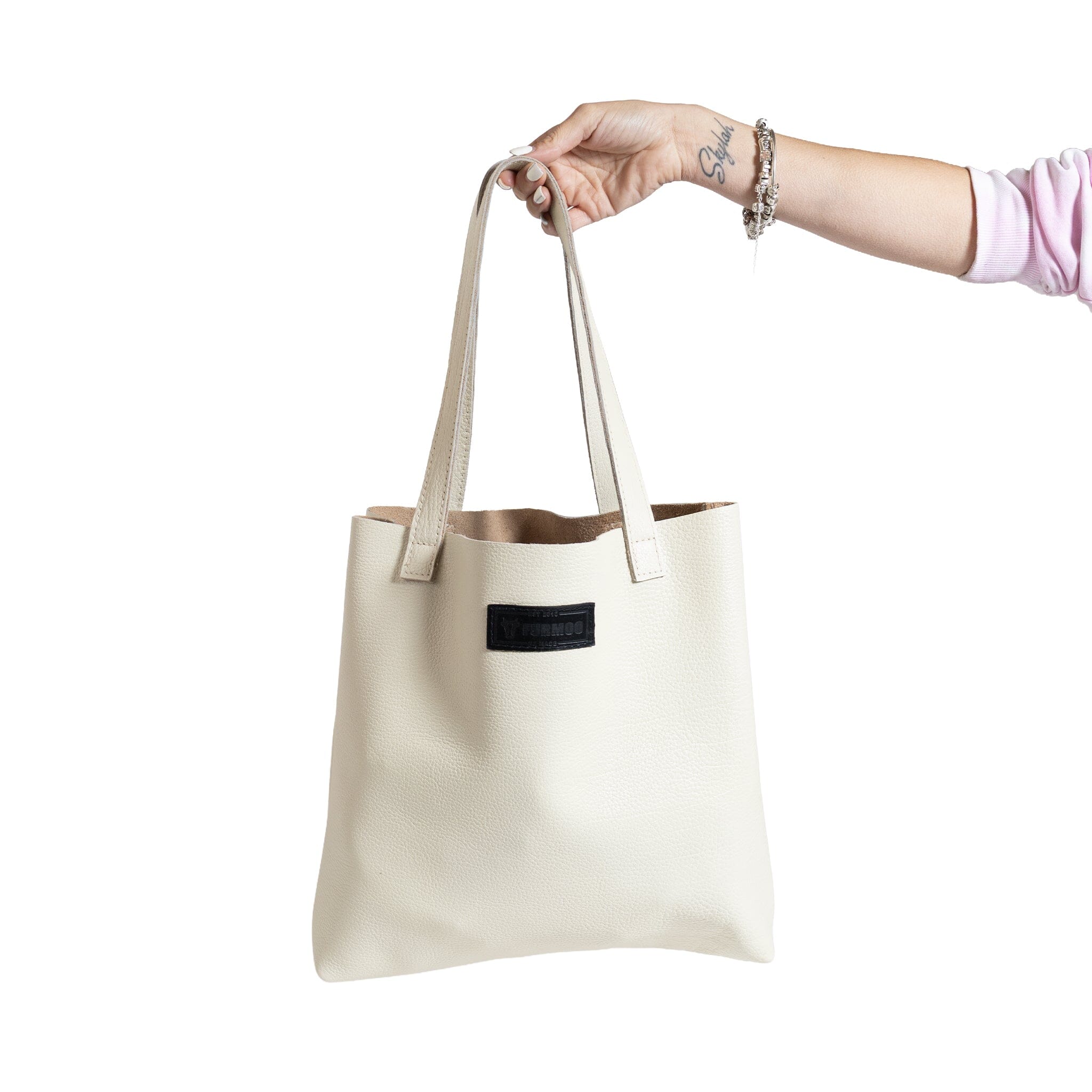 Lynleys Leather Tote