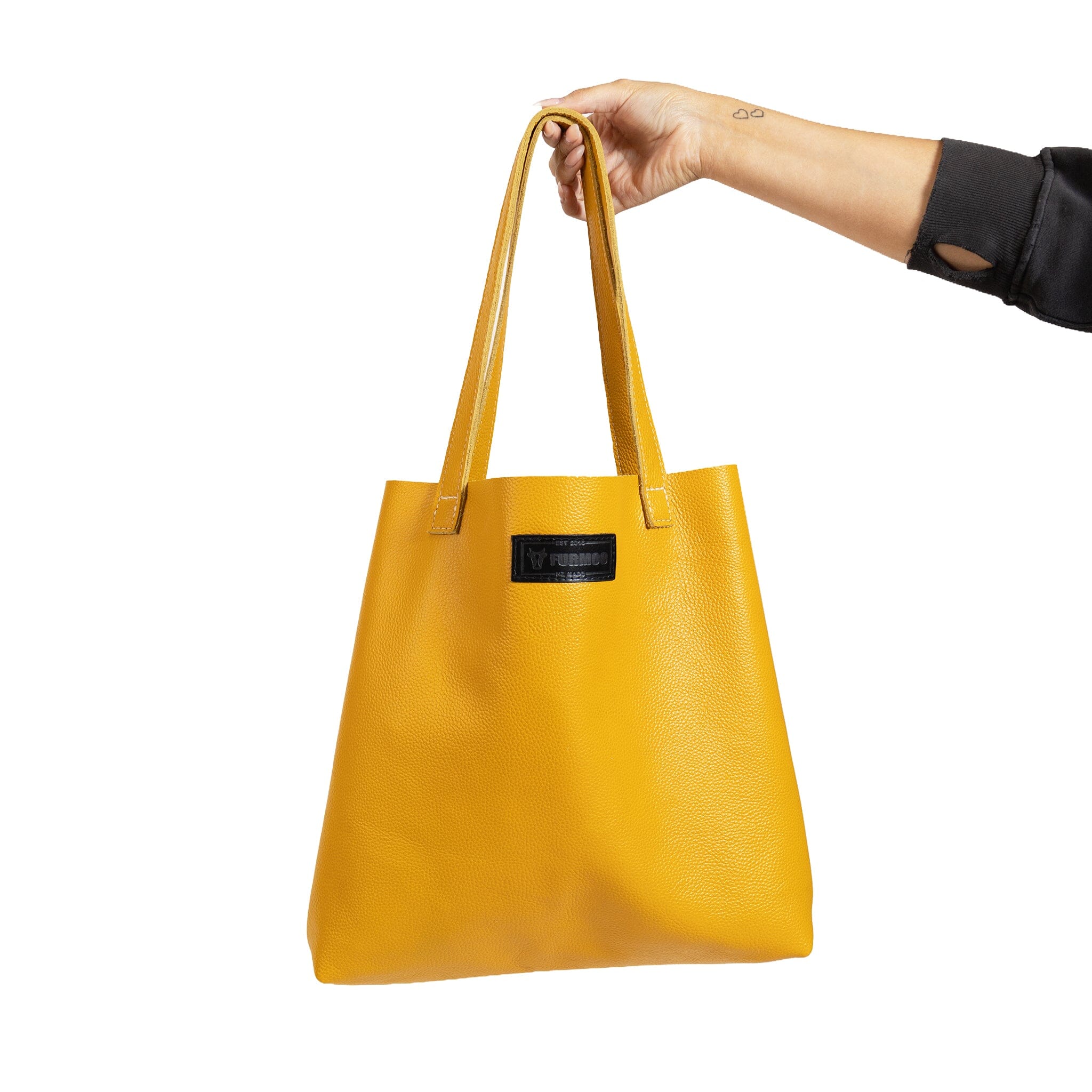 Lynleys Leather Tote
