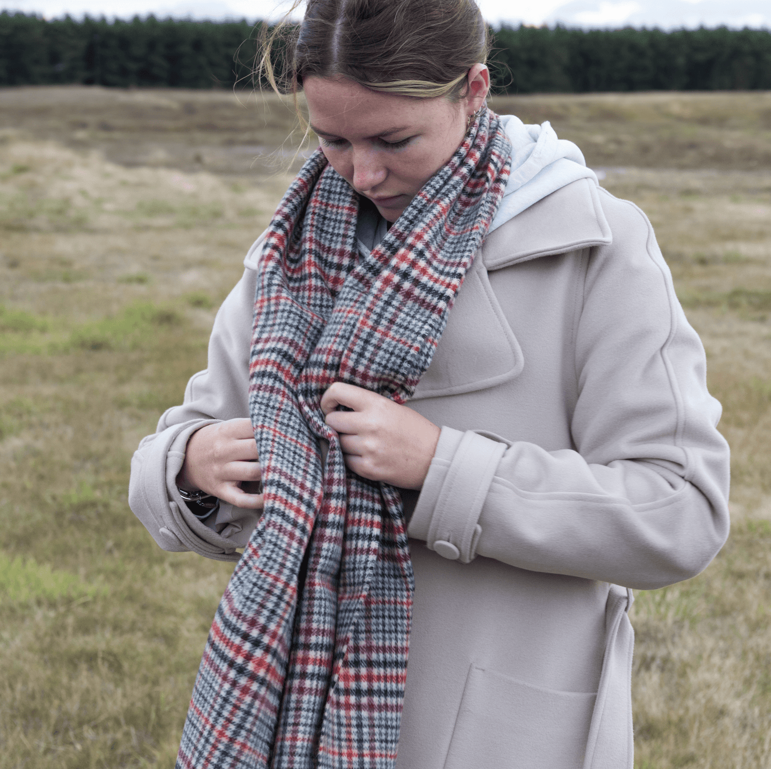 Darwin Boleside Oversized Lambswool Scarf | Wool Scarf