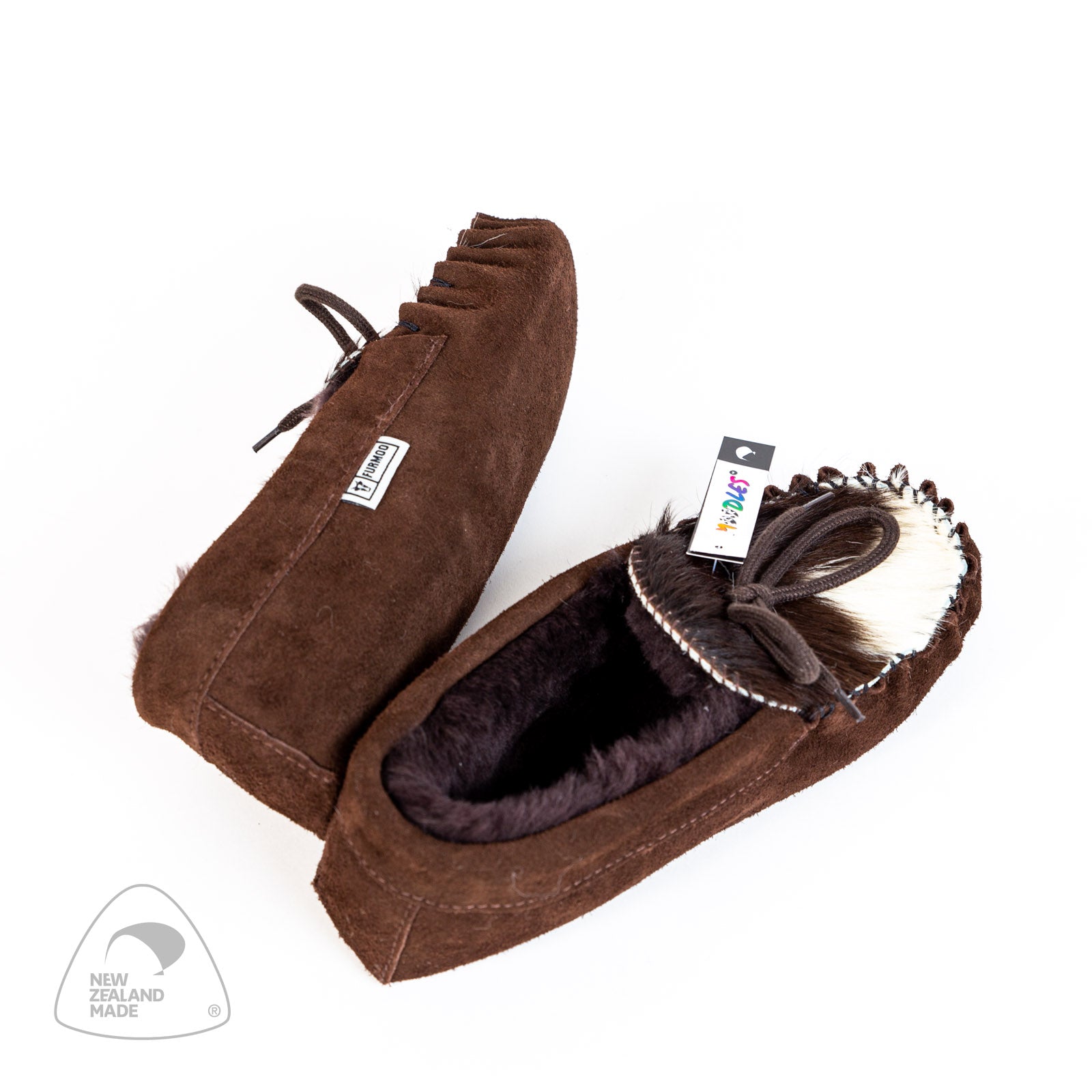 Chestnut Brown Cowhide Slippers with Sheepskin Furmoo NZ – FURMOO