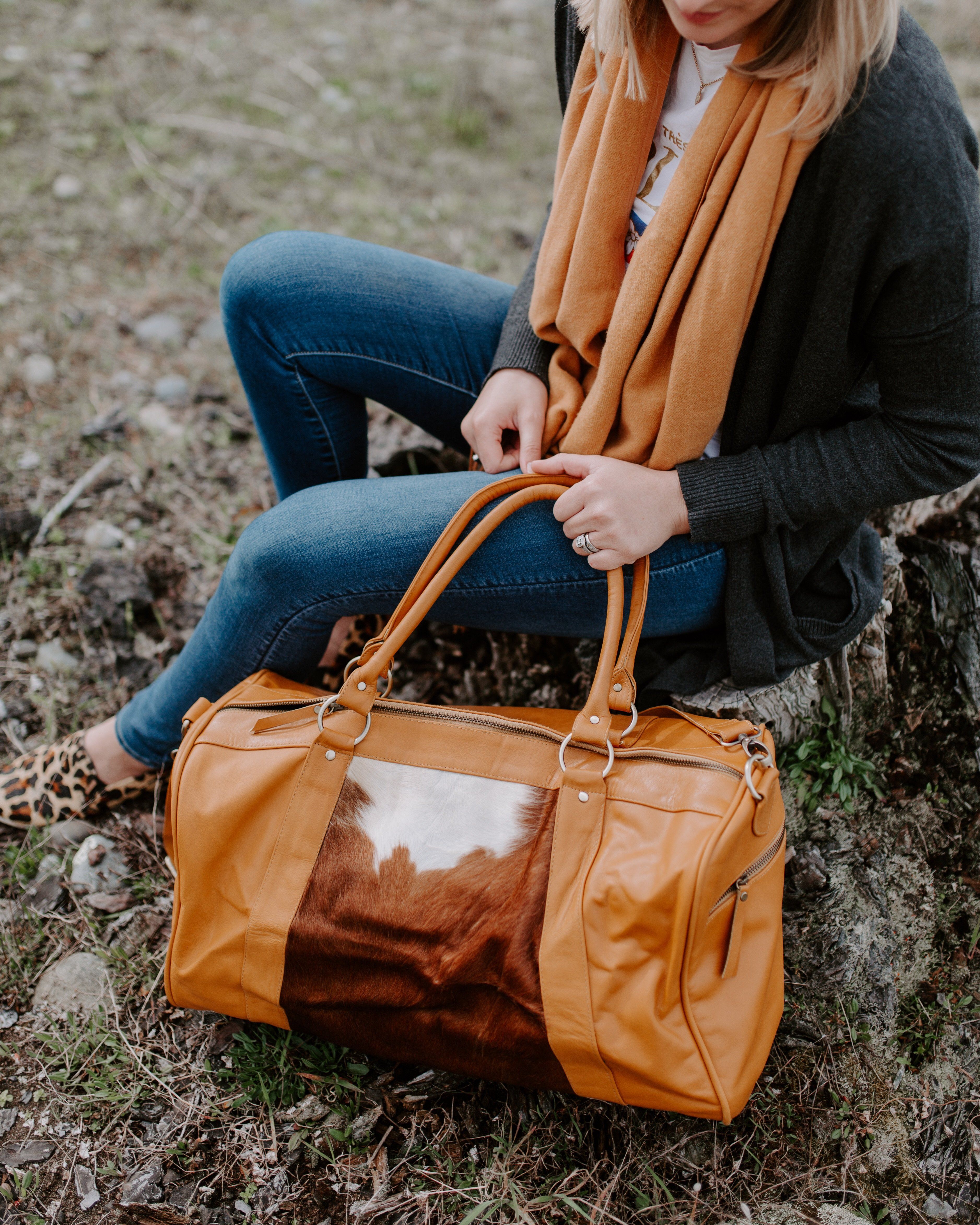 Cowhide & Leather Traveller Bag