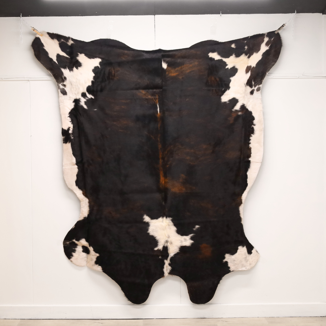 Reddish Premium Cowhide Rug