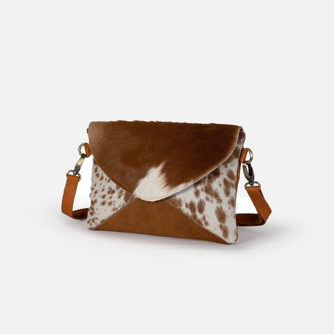 Envelope Purse Crossbody in Panama in taupe | Smythson