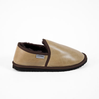 Enclosed Stealth Leather Moodles