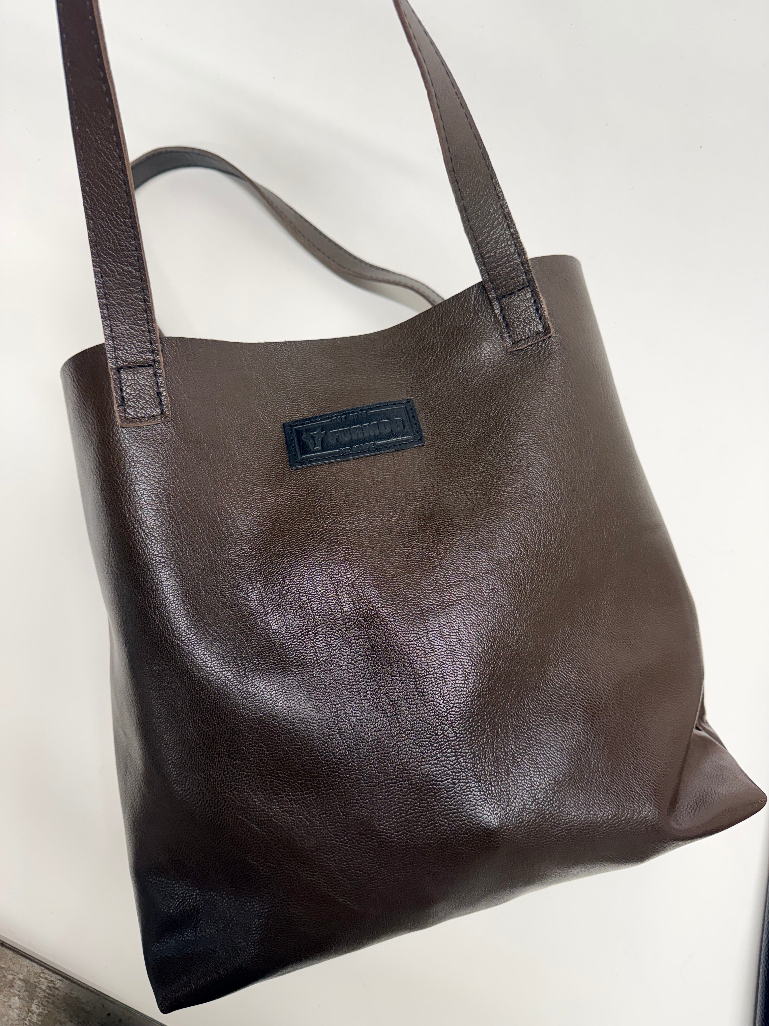 Lynleys Leather Tote