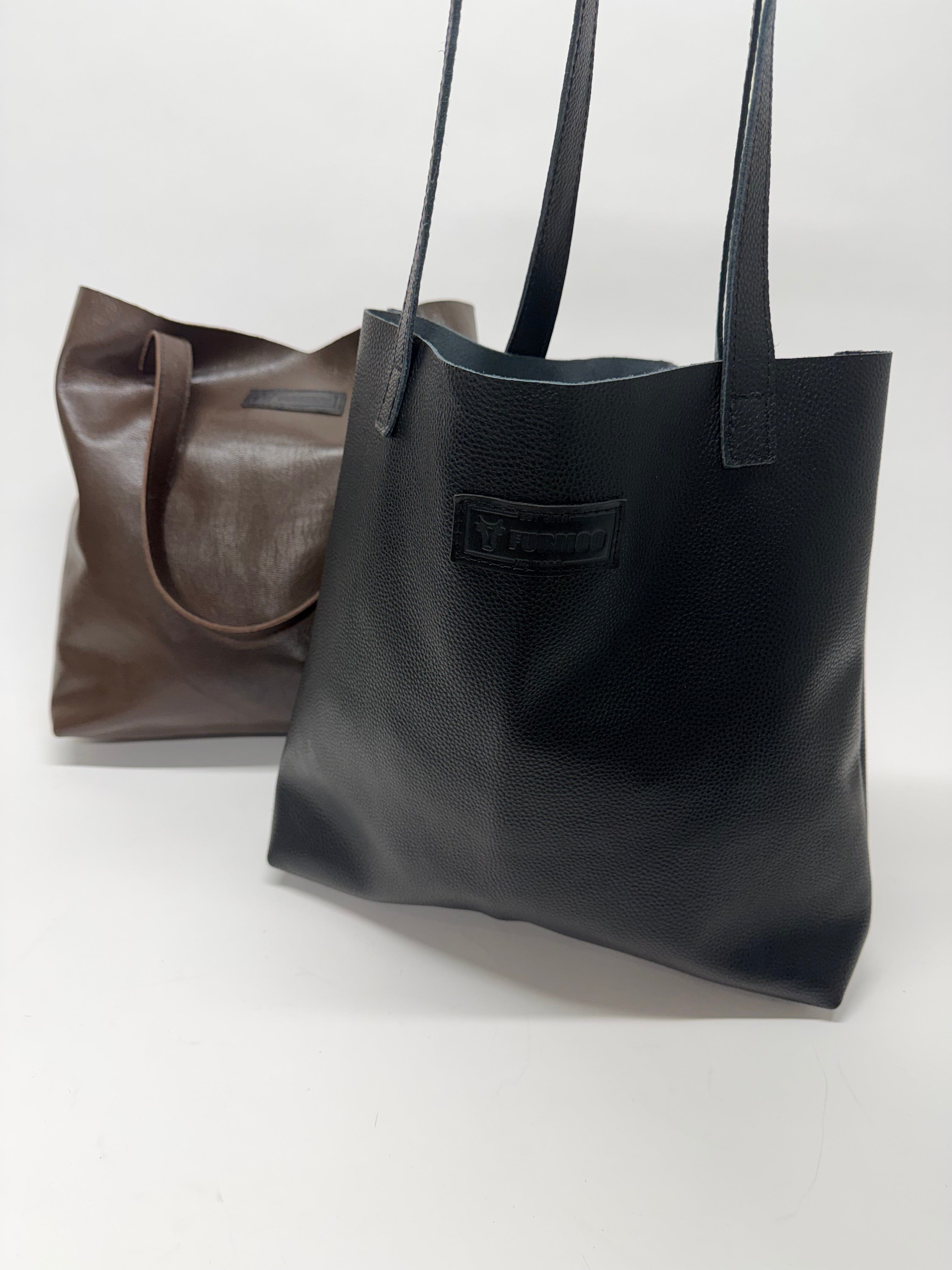 Lynleys Leather Tote
