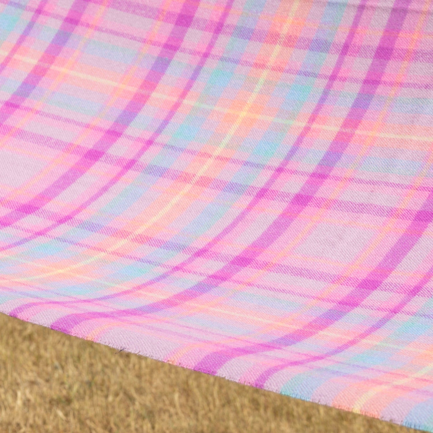 Ambrosia Tartan Lambswool Blanket