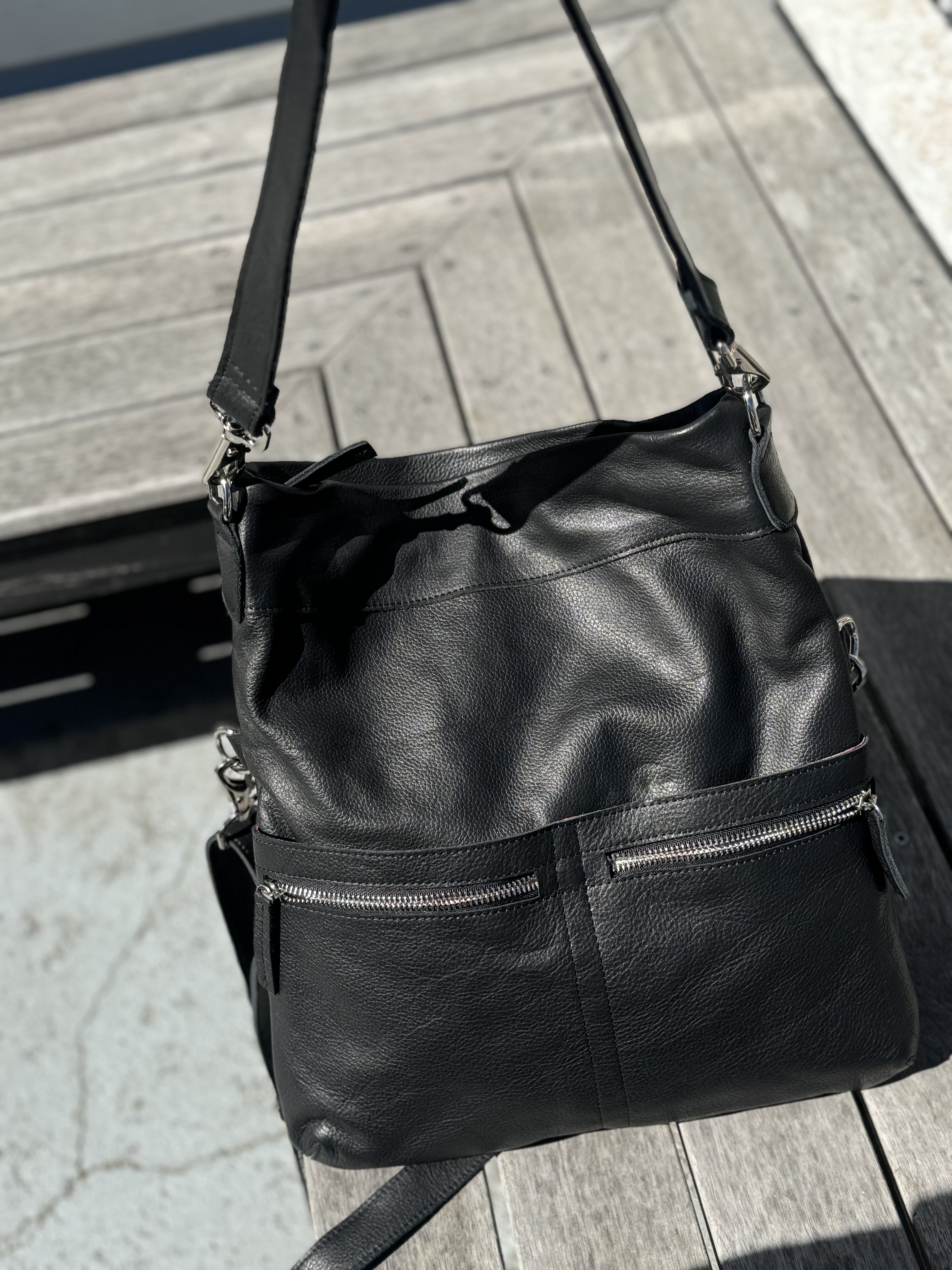 Morphé 3 n 1 leather tote , crossbody and a backpack