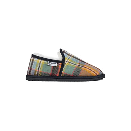 Enclosed Dundee Old Weathered Tartan Moodle