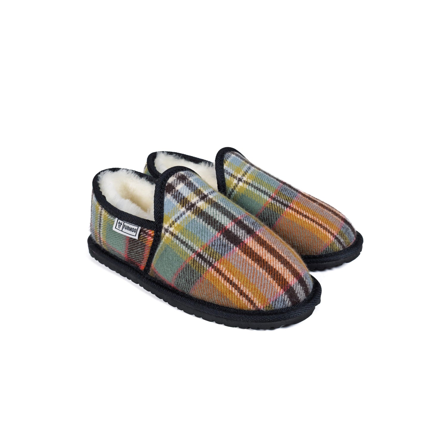 Enclosed Dundee Old Weathered Tartan Moodle