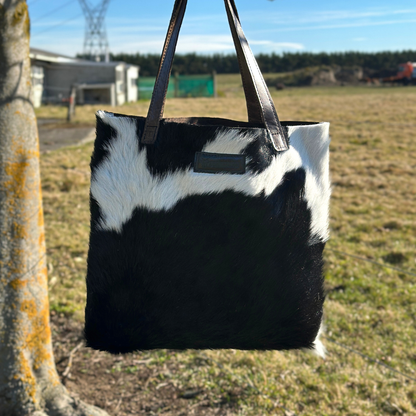 Lynleys Leather Tote