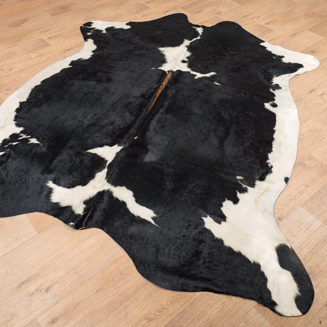 Black &amp; White Premium Cowhide Rug