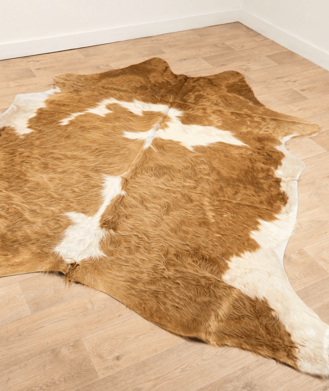 Beige &amp; White Cowhide Rug