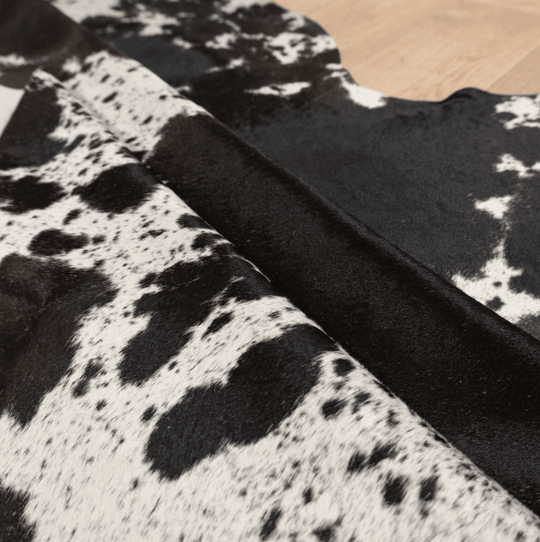 Salt &amp; Pepper Brown Cowhide Rug