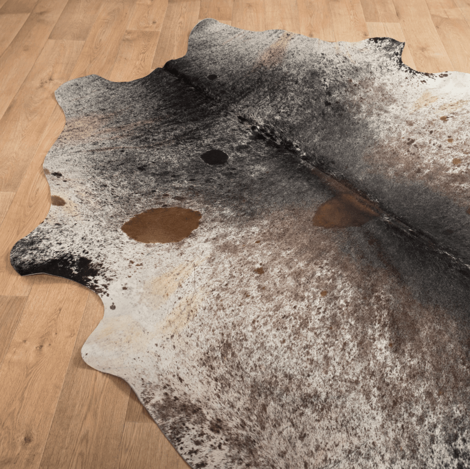 Salt &amp; Pepper Brown Cowhide Rug