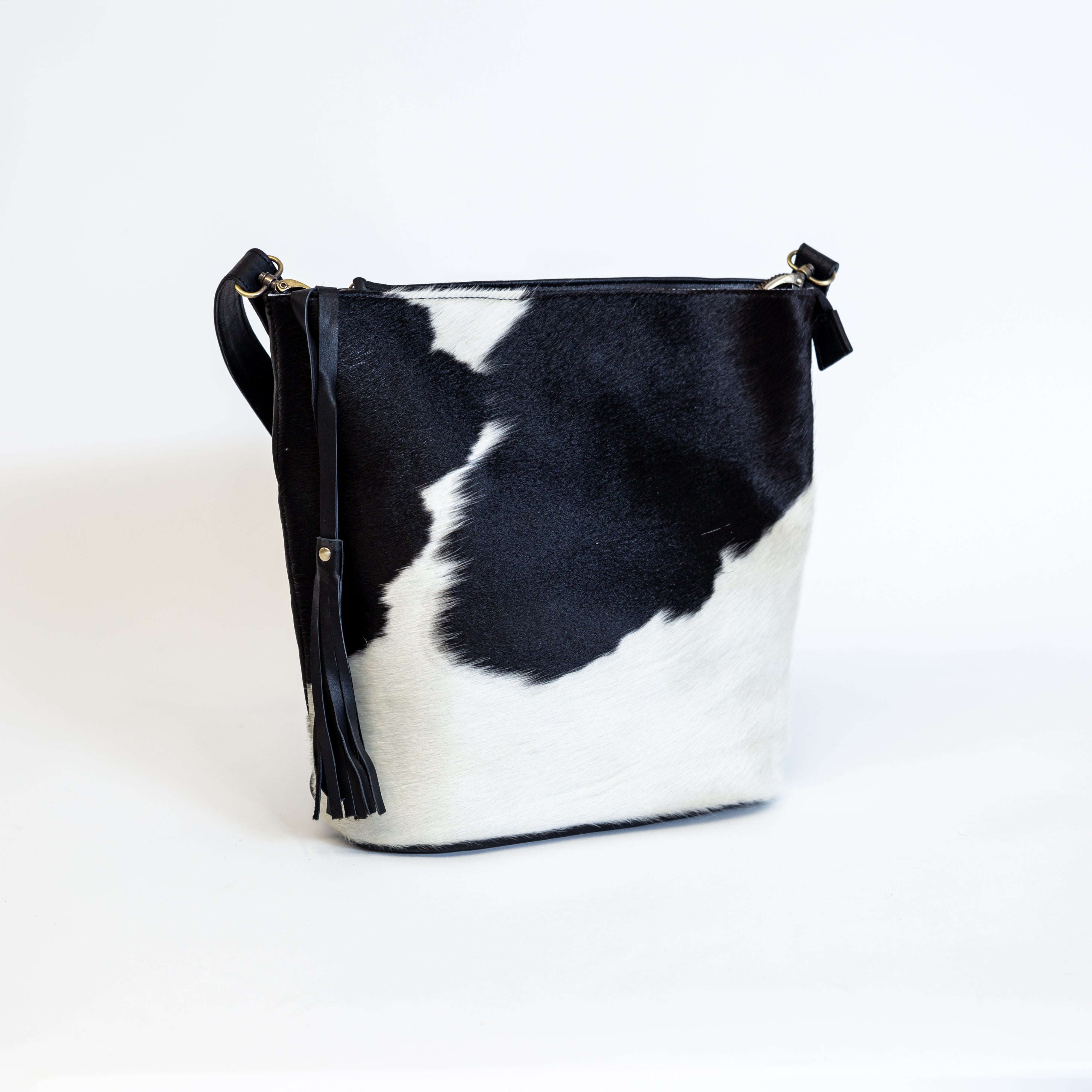 Dark Cowhide Tote Bag – Boho Living Room